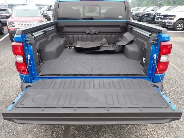 Certified 2025 Ford Maverick Tremor AWD/4WD image 8