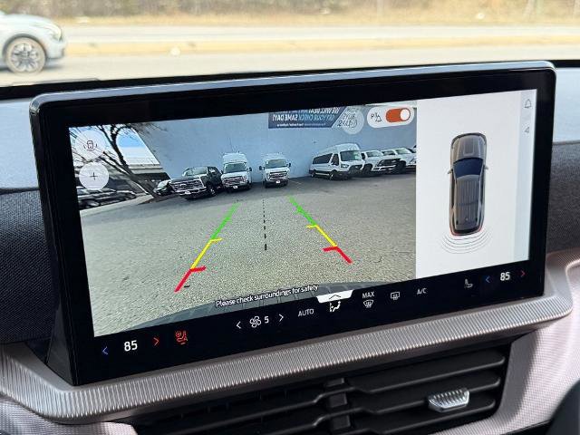 Certified 2025 Ford Explorer Active w/ Active Comfort Package image 20