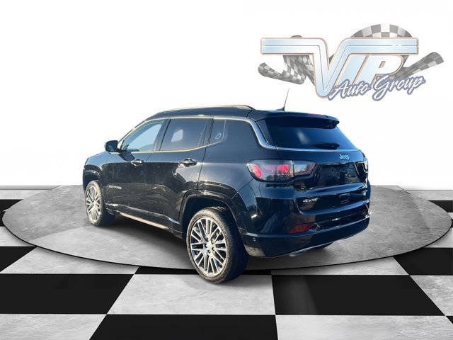 Used 2023 Jeep Compass Limited w/ Elite Group image 3