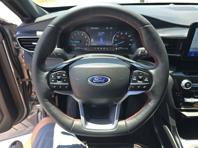 Certified 2023 Ford Explorer ST-Line w/ Class IV Trailer Tow Package AWD/4WD image 22
