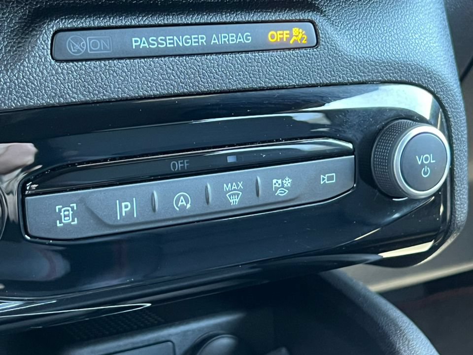 Certified 2023 Ford Escape ST-Line Elite AWD/4WD image 23