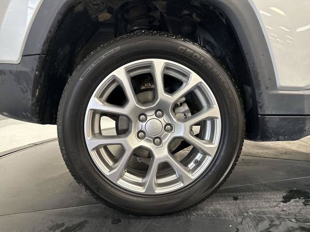 Used 2024 Jeep Compass Latitude AWD/4WD image 10