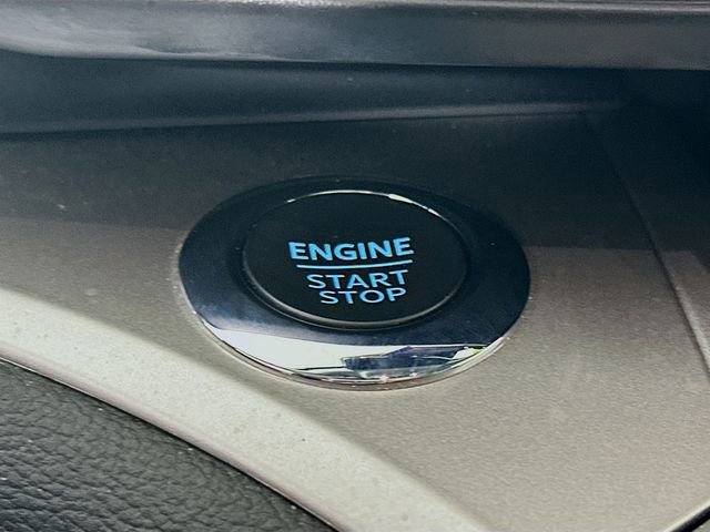 Certified 2022 Ford Explorer XLT w/ Equipment Group 202A image 20