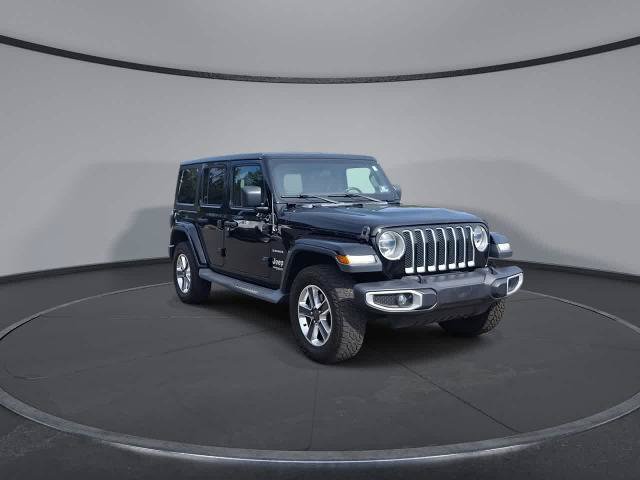 Used 2018 Jeep Wrangler Unlimited Sahara w/ Dual Top Group AWD/4WD image 2