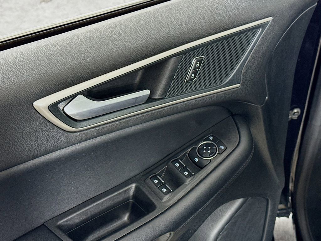 Certified 2024 Ford Edge SEL w/ Convenience Package image 21