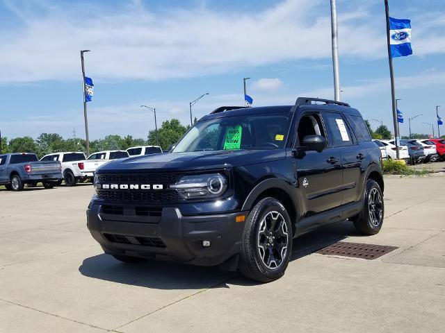 Certified 2025 Ford Bronco Sport Outer Banks w/ Outer Banks Tech Package+ AWD/4WD image 7