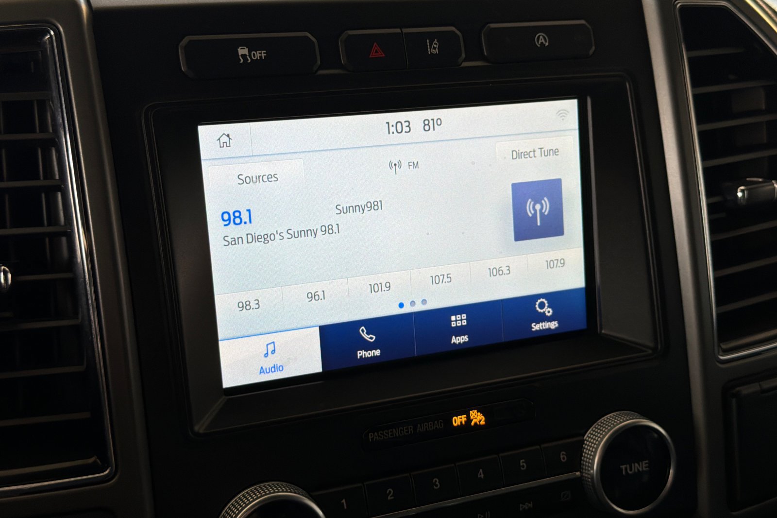Certified 2021 Ford Expedition XLT RWD image 18