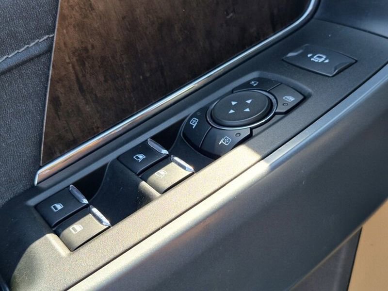 Certified 2022 Ford F150 Lariat image 39