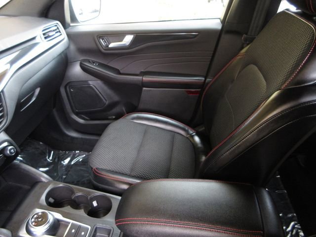 Certified 2023 Ford Escape ST-Line w/ Equipment Group 301A FWD image 24