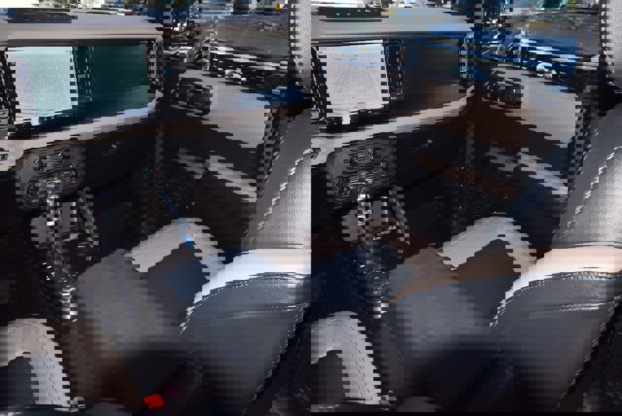 Certified 2023 Ford Bronco Wildtrak image 17