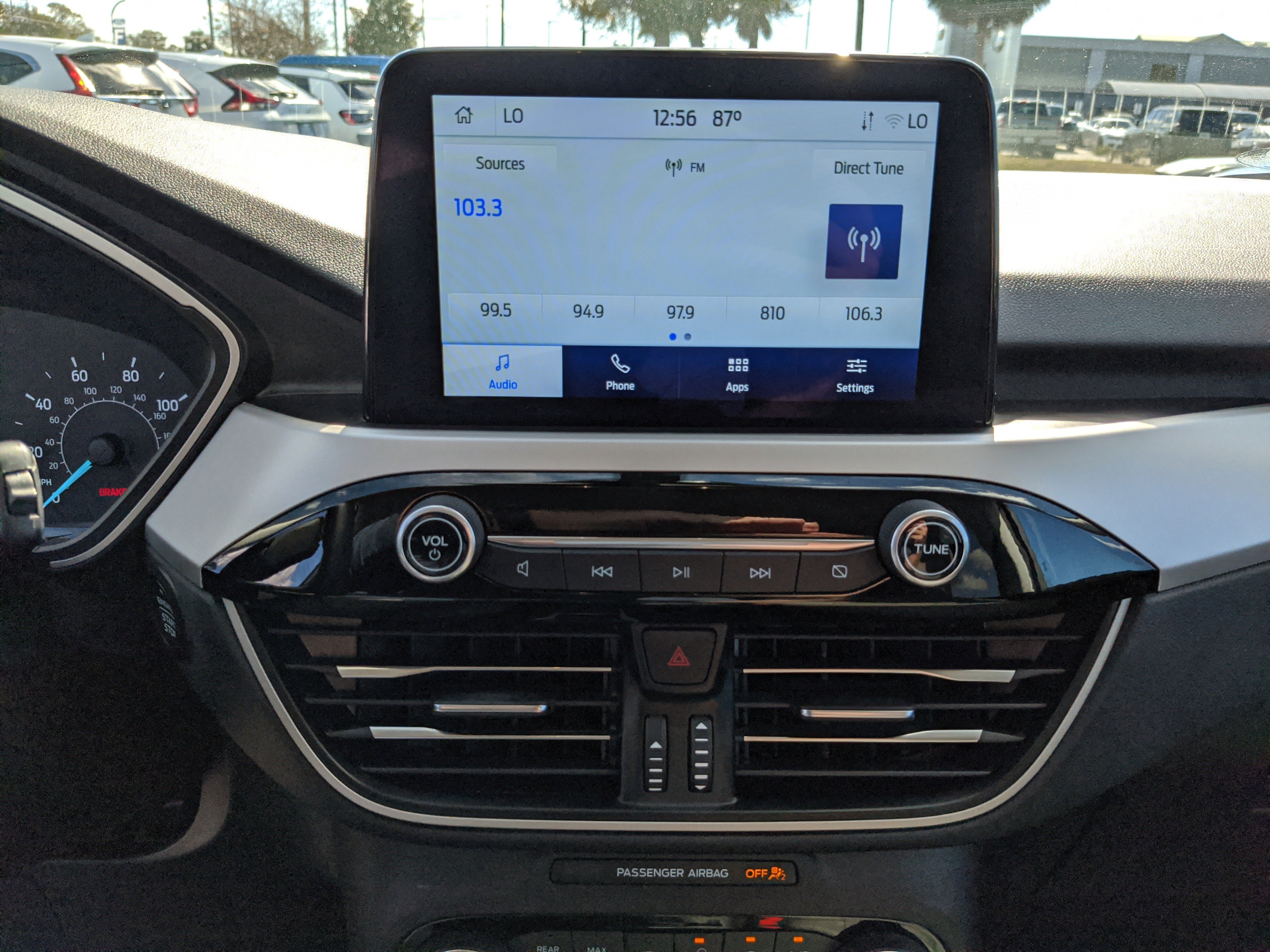 Certified 2022 Ford Escape SE w/ SE Sport Appearance Package image 27