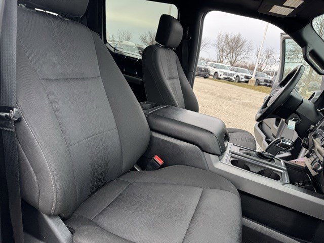 Certified 2019 Ford F150 XLT w/ Equipment Group 302A Luxury image 33