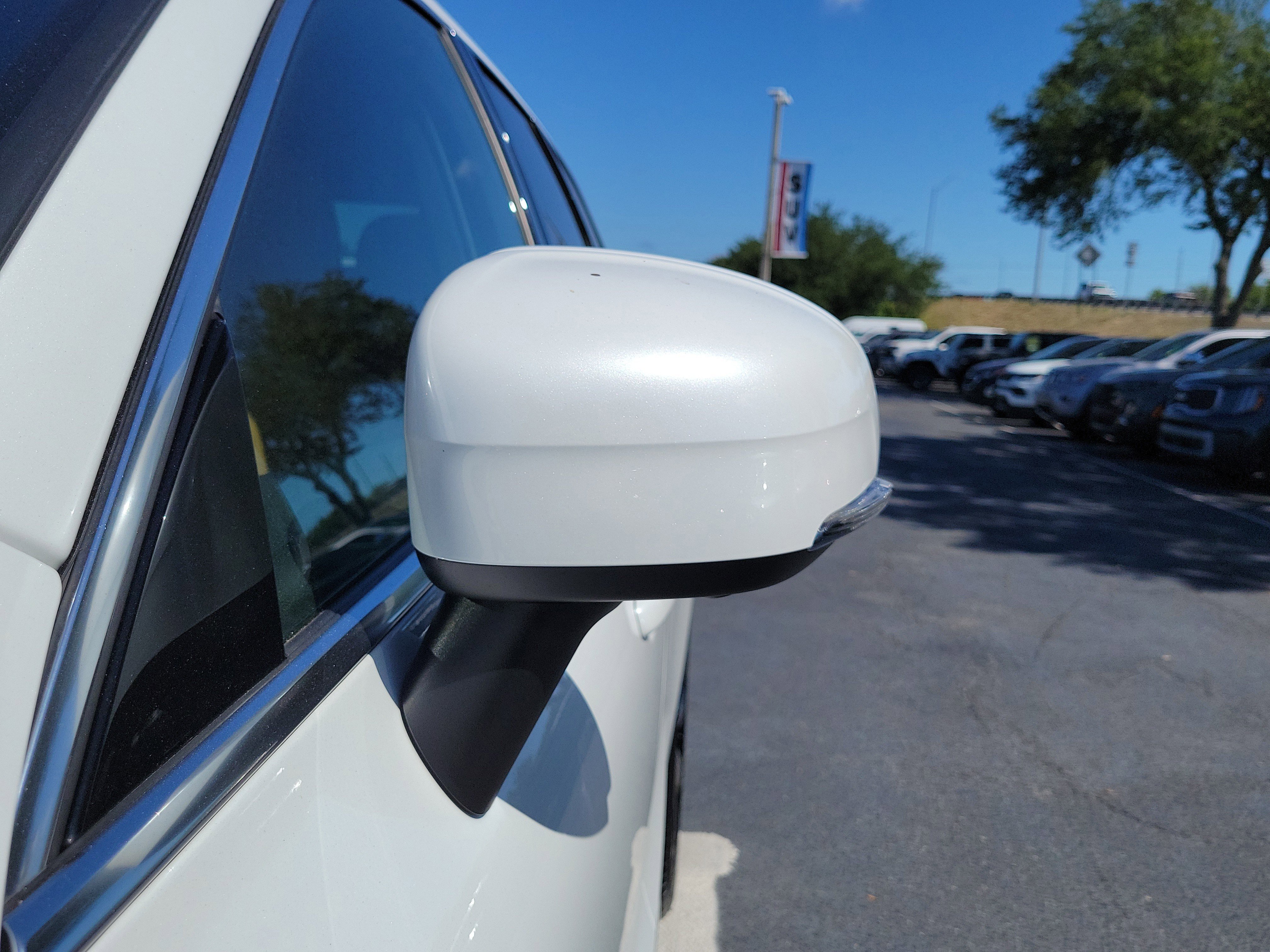 Used 2021 Volvo XC60 T5 Inscription FWD image 4