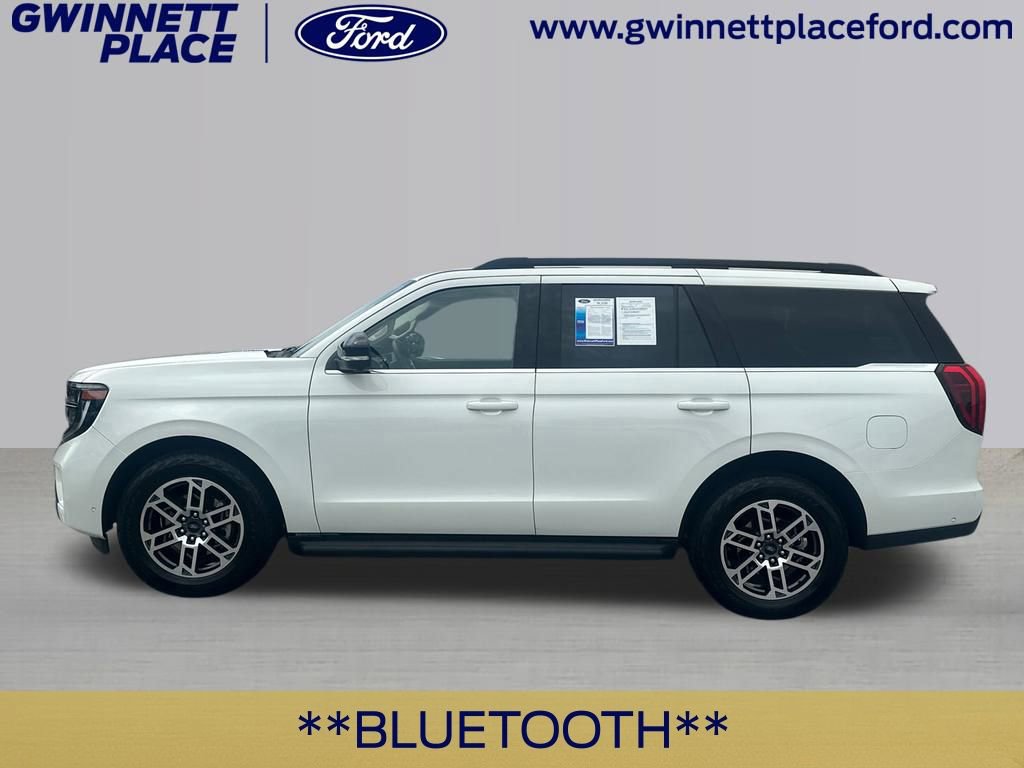 Certified 2025 Ford Expedition Active AWD/4WD image 9