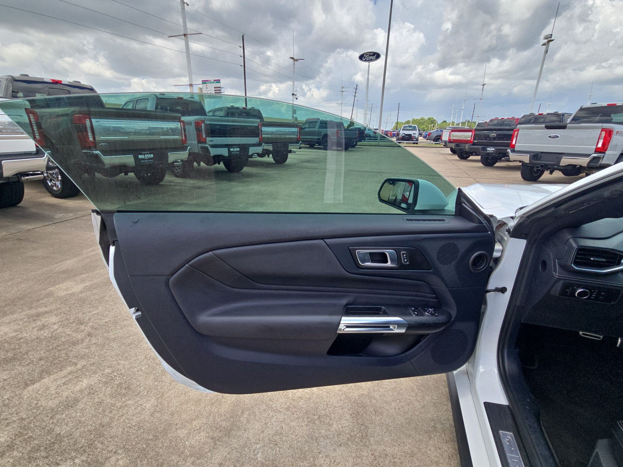 Certified 2024 Ford Mustang Premium RWD image 14