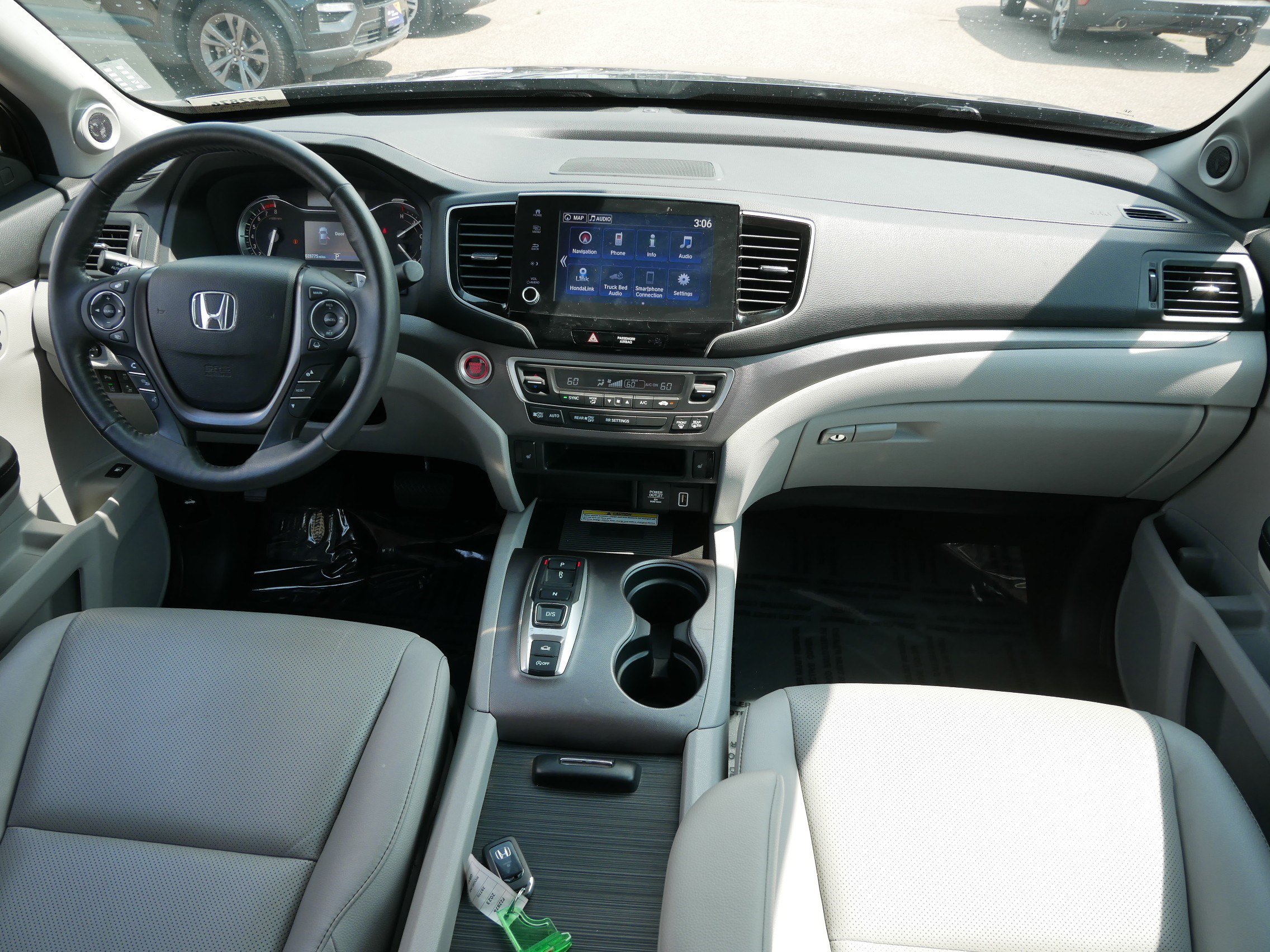 Used 2023 Honda Ridgeline RTL-E image 10
