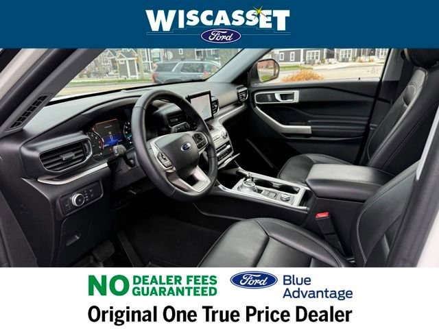 Certified 2022 Ford Explorer XLT w/ Equipment Group 202A image 11