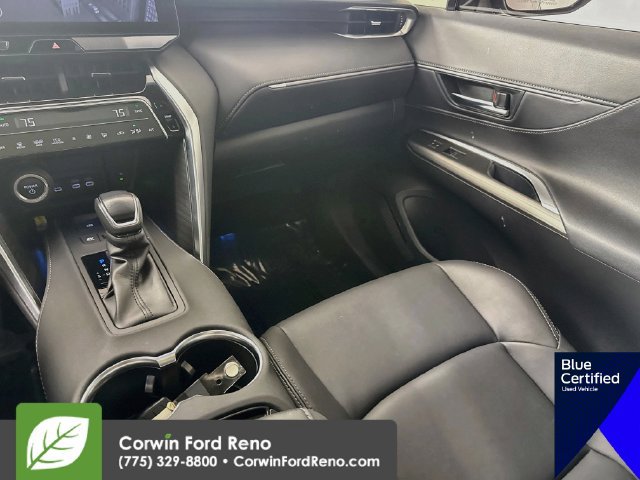 Used 2023 Toyota Venza Nightshade AWD/4WD image 27