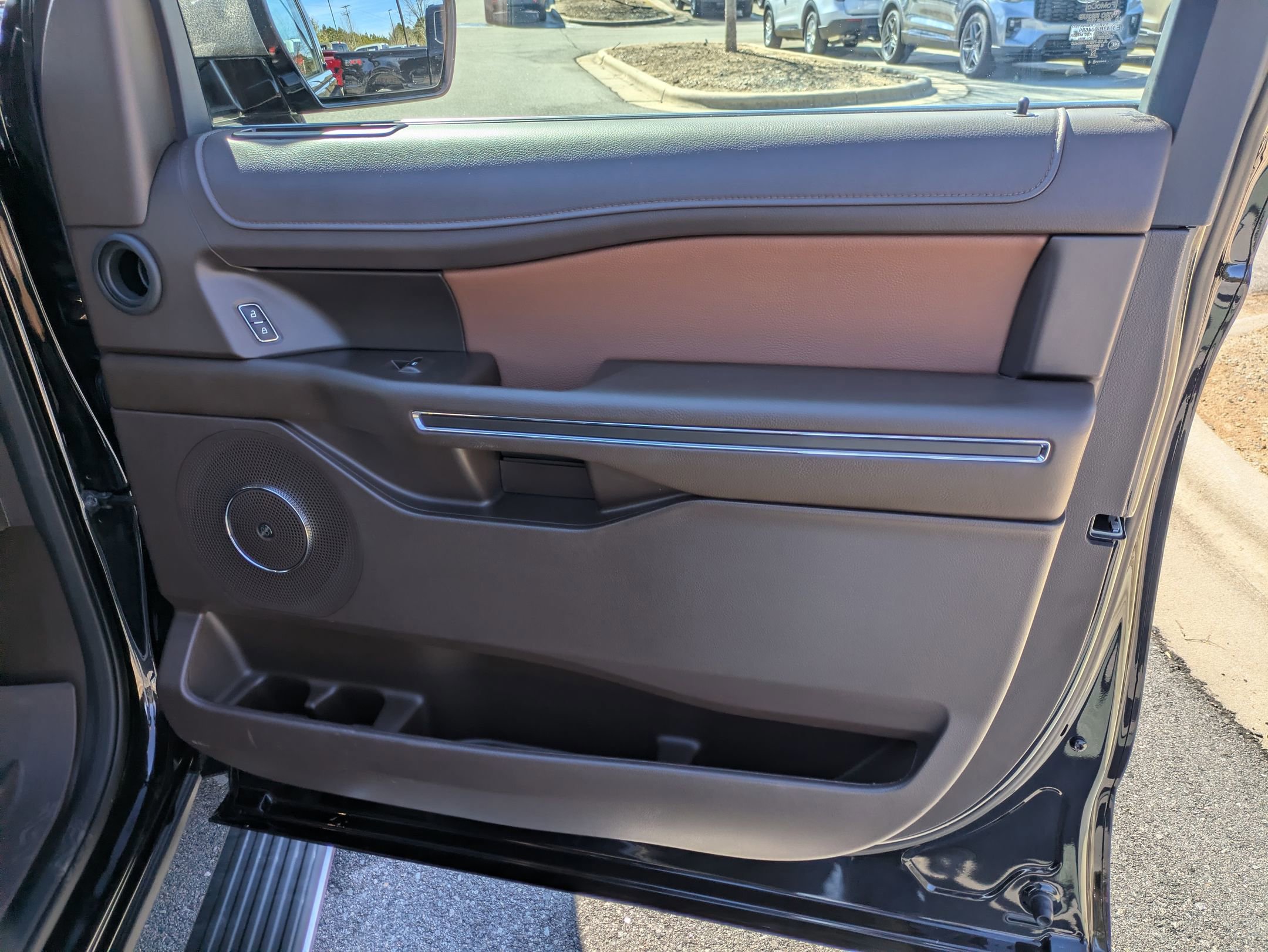 Certified 2024 Ford Expedition Max King Ranch image 41