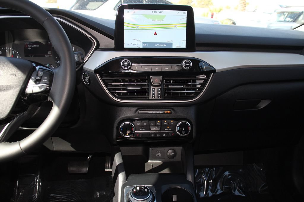 Certified 2022 Ford Escape SEL FWD image 18