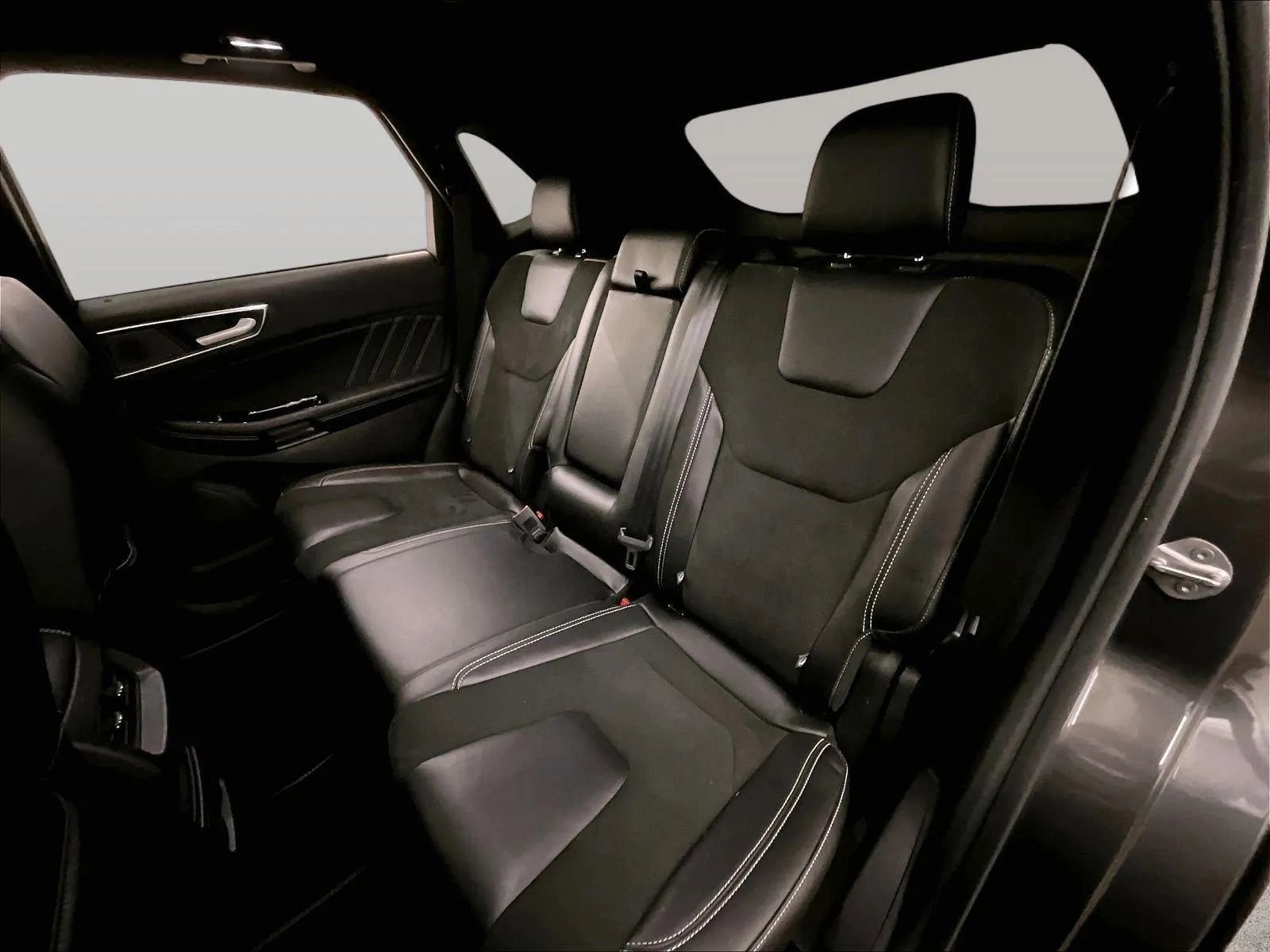 Certified 2019 Ford Edge ST w/ Equipment Group 401A AWD/4WD image 25