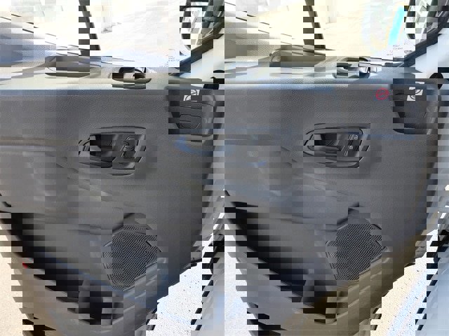 Certified 2020 Ford Transit 250 Low Roof image 27