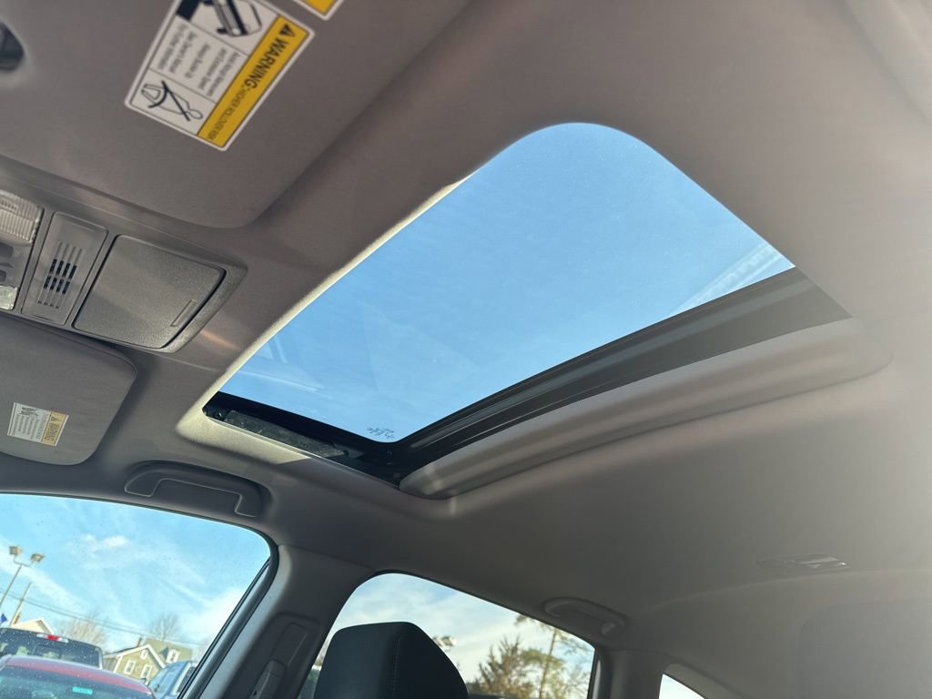 Used 2019 Honda CR-V EX image 16