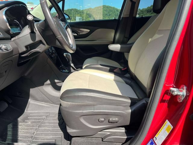 Used 2018 Buick Encore Preferred FWD image 27