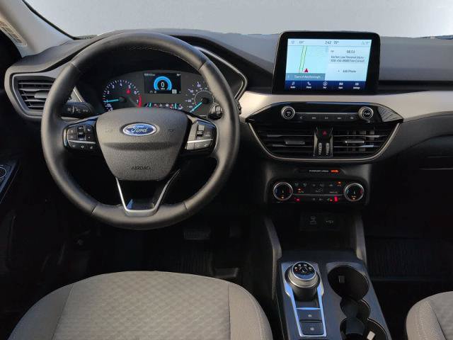 Certified 2022 Ford Escape SE w/ SE Sport Appearance Package AWD/4WD image 17