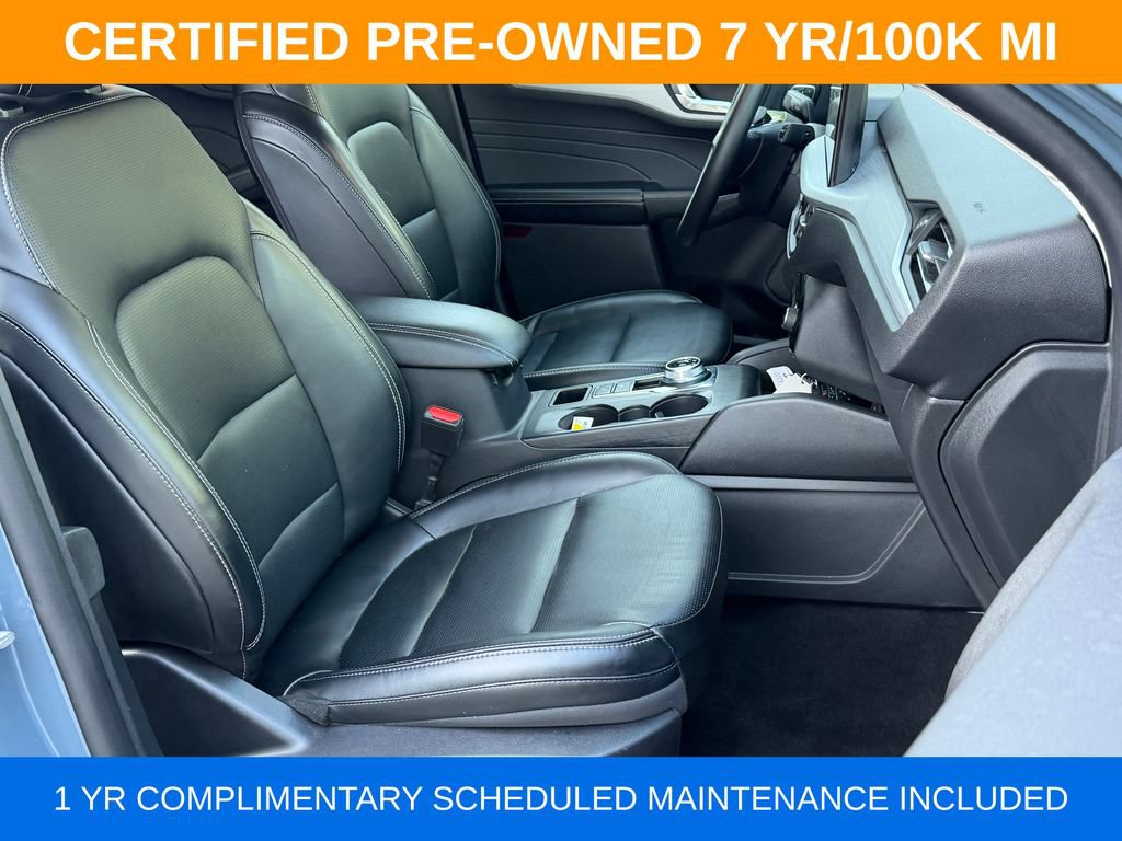 Certified 2025 Ford Escape Platinum AWD/4WD image 20