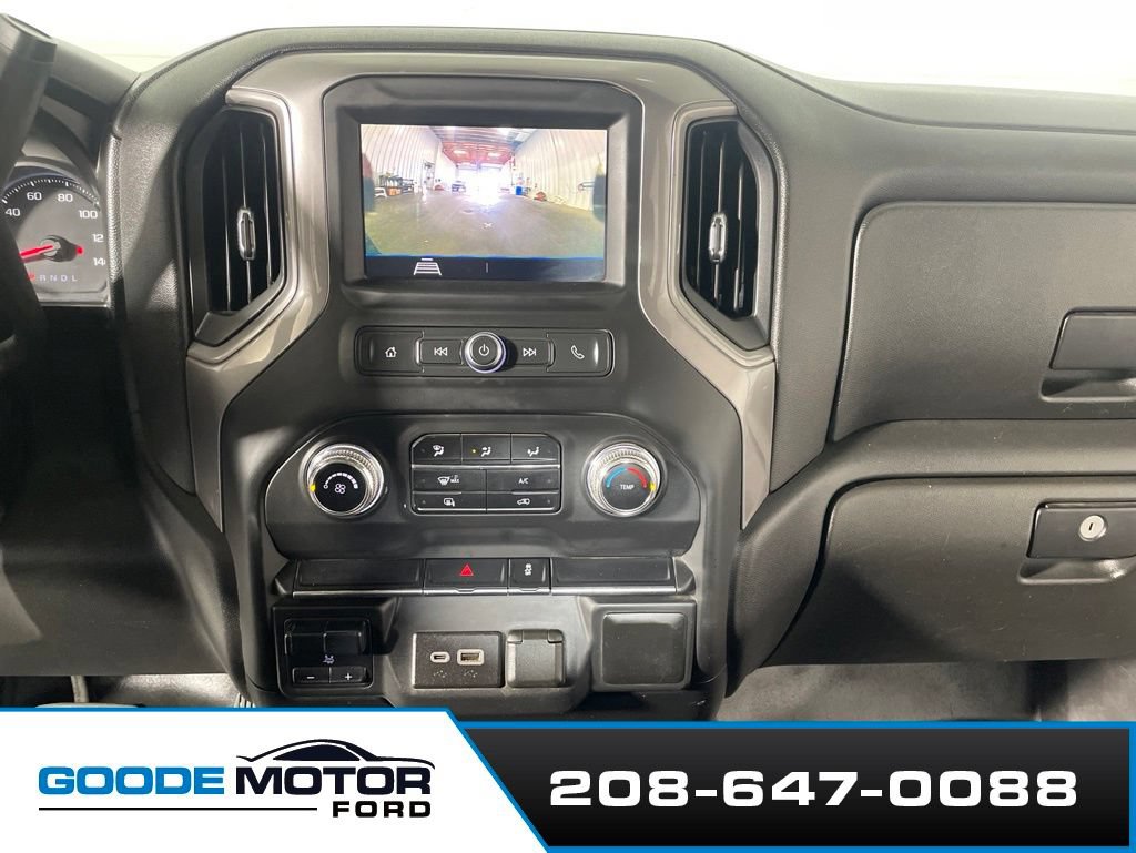 Used 2021 GMC Sierra 3500 4x4 Crew Cab w/ Fleet Convenience Package image 16