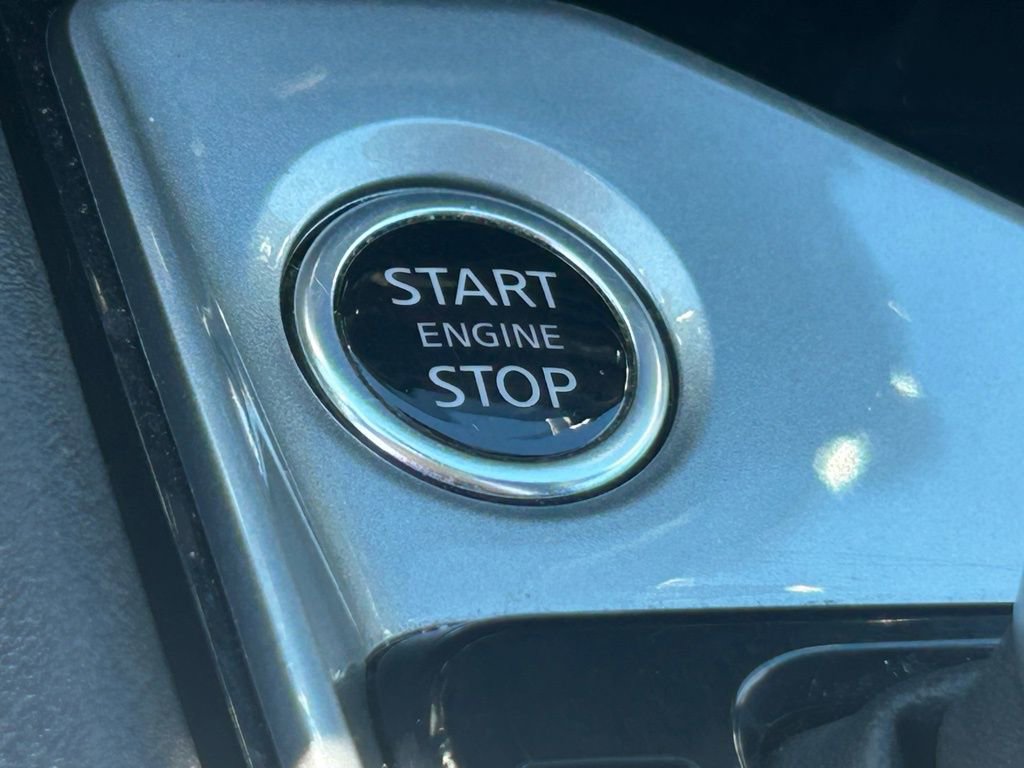 Used 2024 Nissan Altima 2.5 SV image 41