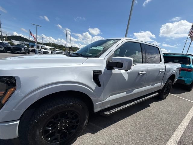 Certified 2025 Ford F150 XLT w/ Equipment Group 302A MID AWD/4WD image 13