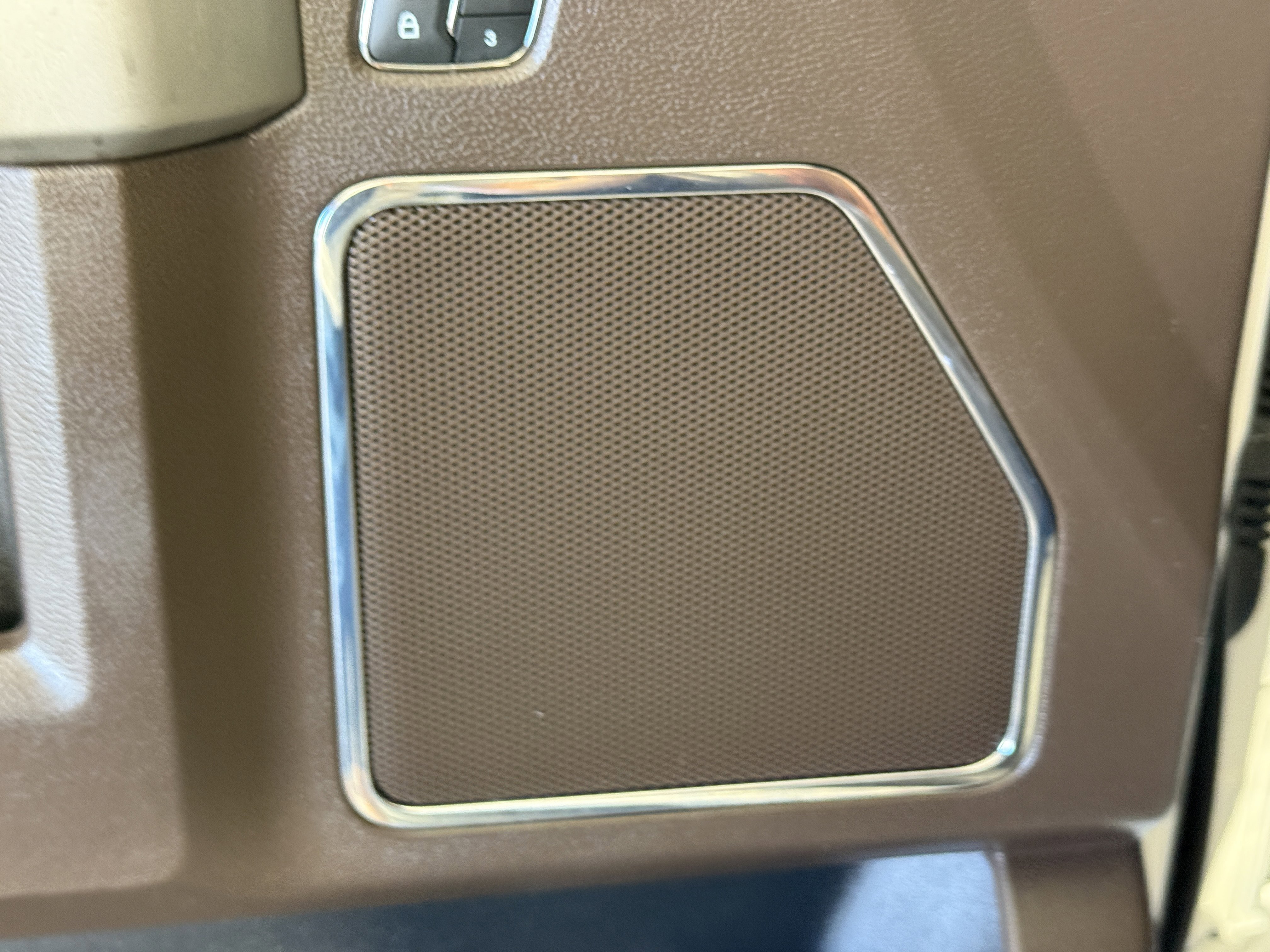 Certified 2019 Ford F150 King Ranch w/ Equipment Group 601A Luxury image 17