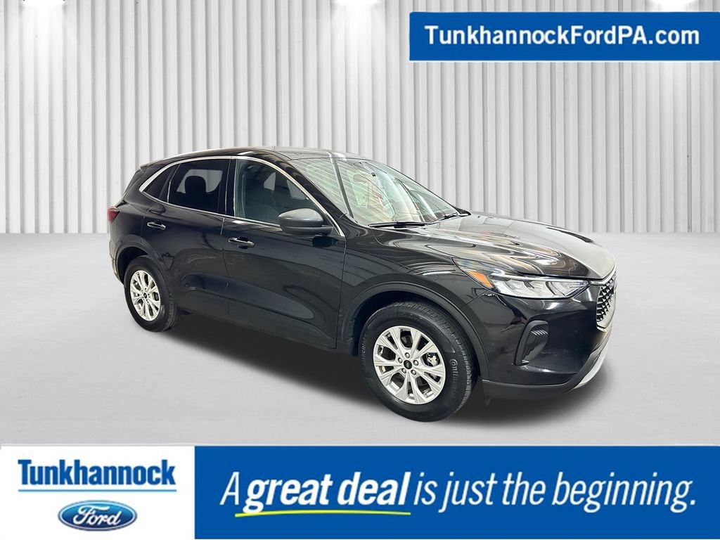 Certified 2024 Ford Escape Active AWD/4WD image 1
