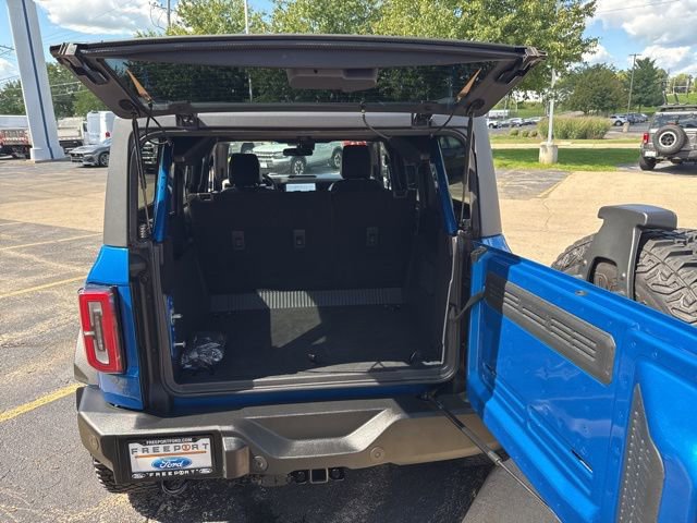Certified 2023 Ford Bronco Wildtrak AWD/4WD image 7