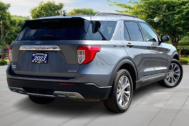 Certified 2023 Ford Explorer XLT w/ Equipment Group 202A image 4