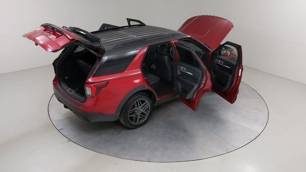 Certified 2026 Ford Explorer ST-Line w/ ST-Line Street Pack AWD/4WD image 52