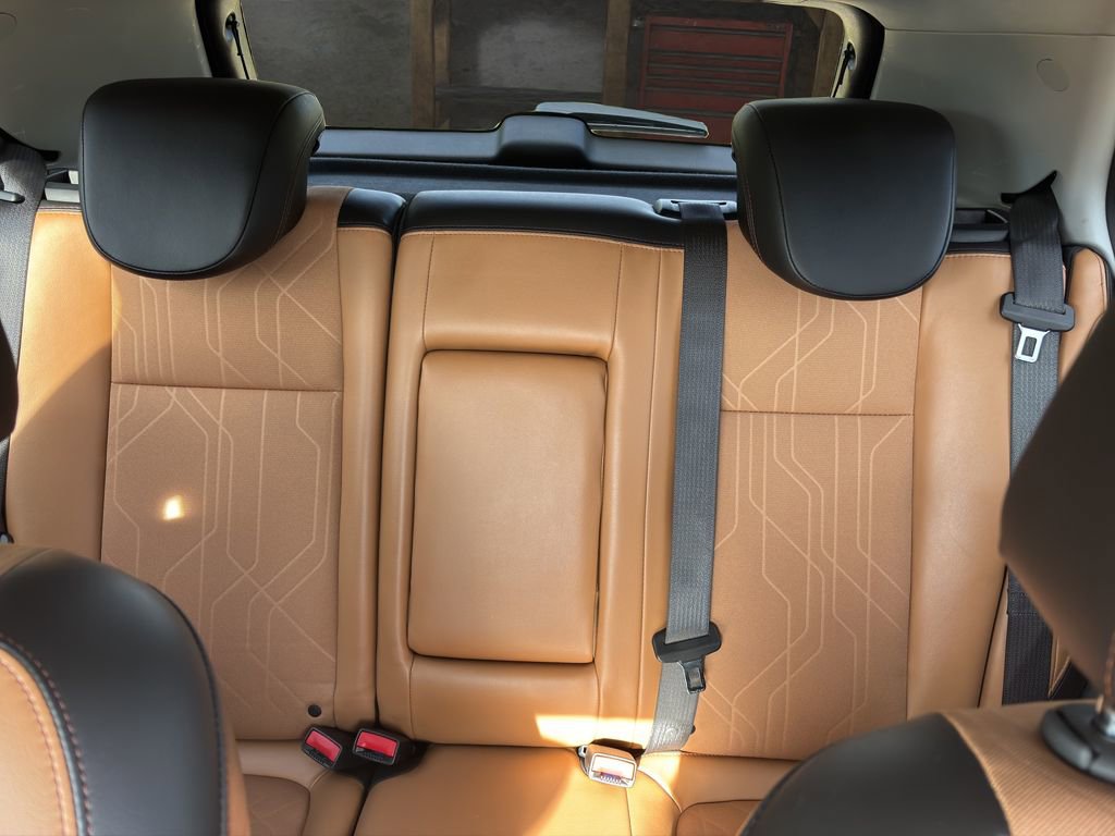 Used 2020 Chevrolet Trax LT w/ LT Convenience Package image 12