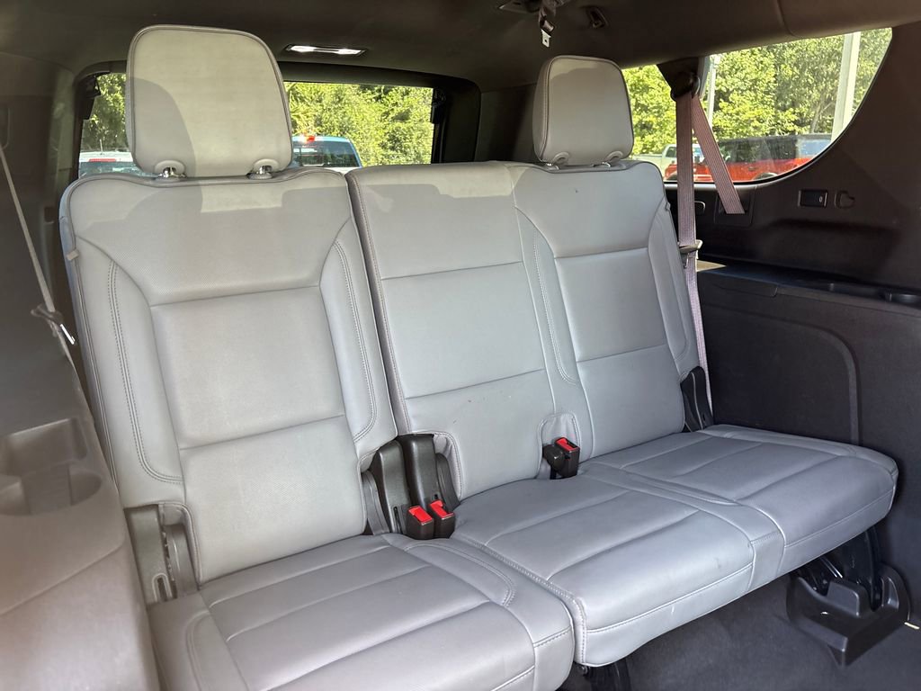 Used 2021 GMC Yukon XL SLT w/ SLT Luxury Plus Package RWD image 29