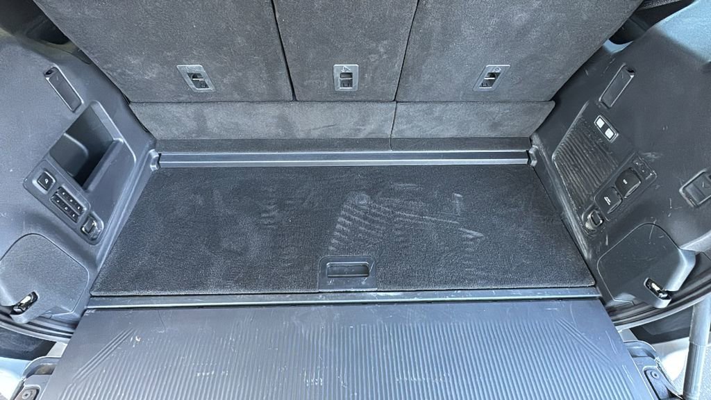 Certified 2025 Ford Expedition Platinum image 26