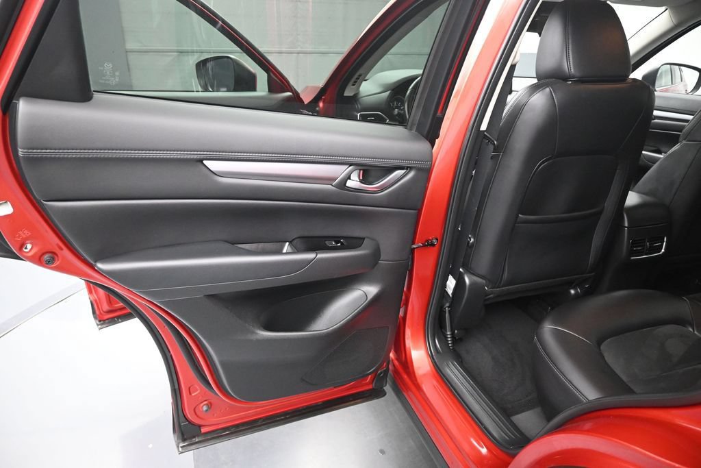 Used 2019 MAZDA CX-5 Touring FWD image 11