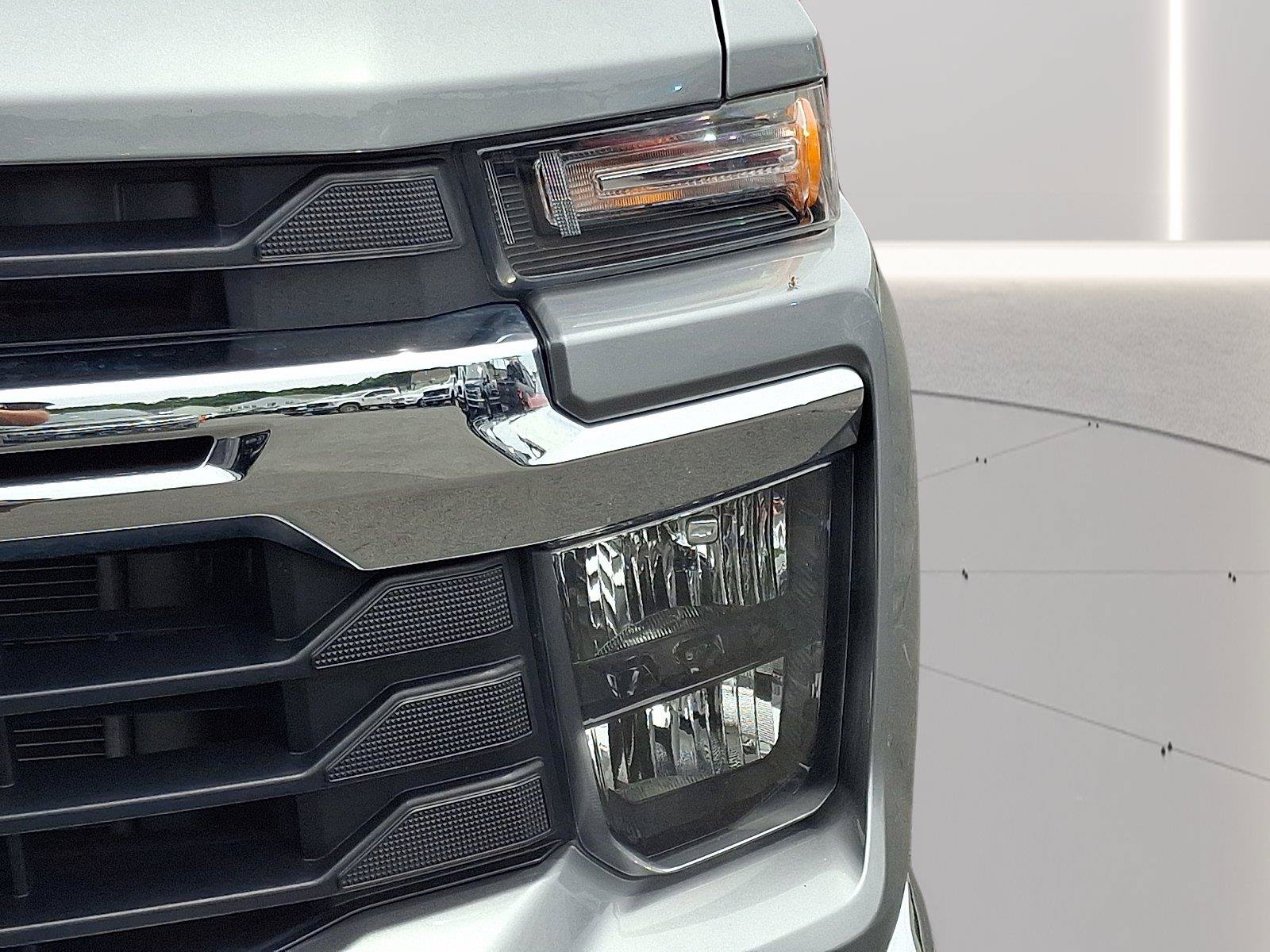 Used 2024 Chevrolet Silverado 2500 LT w/ Convenience Package AWD/4WD image 27