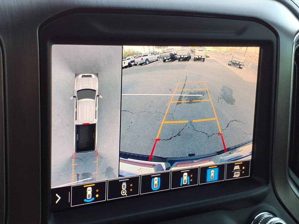 Used 2022 GMC Sierra 3500 Denali w/ Denali Ultimate Package image 24