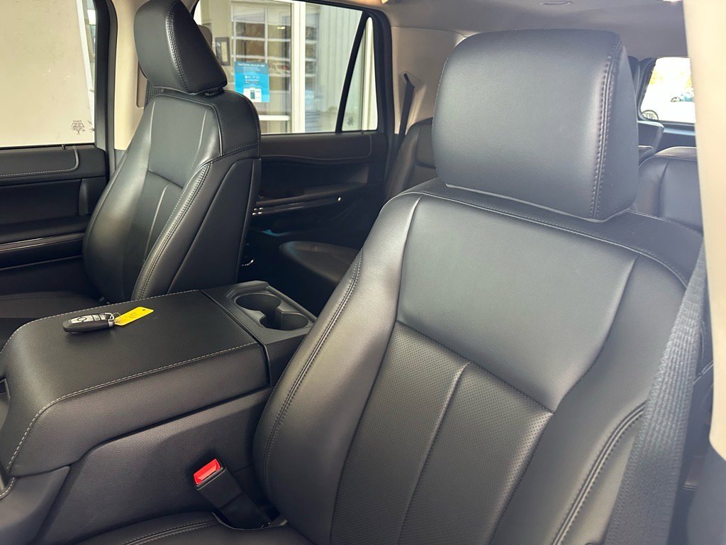 Certified 2024 Ford Expedition Max XLT image 22