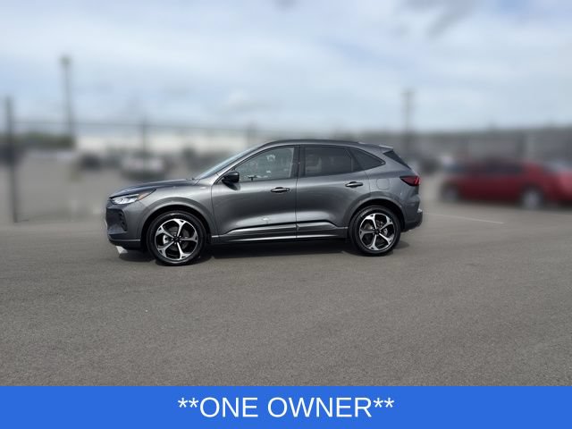 Certified 2023 Ford Escape ST-Line Select w/ Tech Pack #2 AWD/4WD video 2