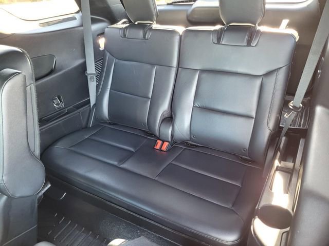 Certified 2020 Ford Explorer XLT w/ Equipment Group 202A image 23