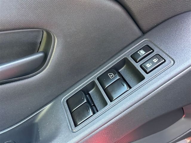Used 2022 Nissan Frontier S w/ Technology Package AWD/4WD image 16