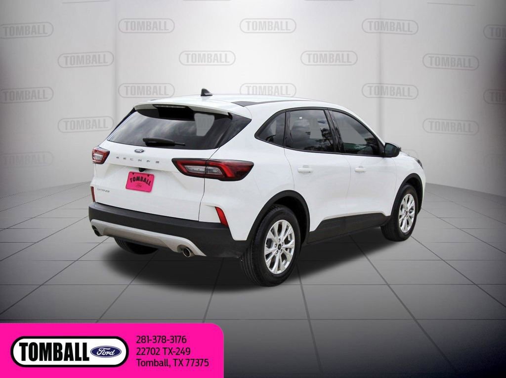 Certified 2025 Ford Escape Active FWD image 7