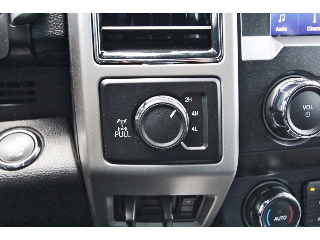 Certified 2020 Ford F250 Lariat AWD/4WD image 27